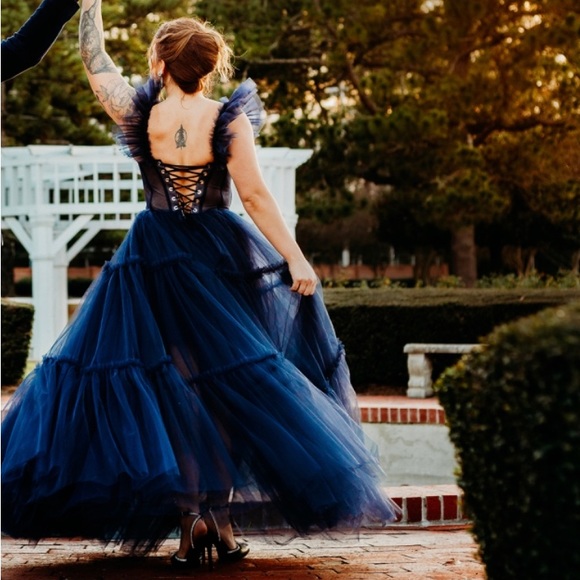 Milla Elegant Off-the-Shoulder Maxi Dress - Picture 3 of 5